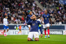 Charger l&#39;image dans la galerie, Ryan Cherki célèbre son but face à Chypre, 2023