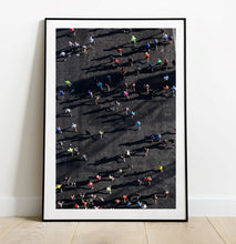 Charger l&#39;image dans la galerie, Vue aérienne des coureurs du marathon de Paris, 2017
